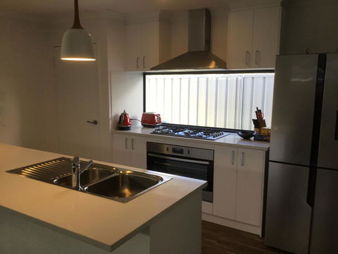 Azure@Ramada - Accommodation Rockhampton 3