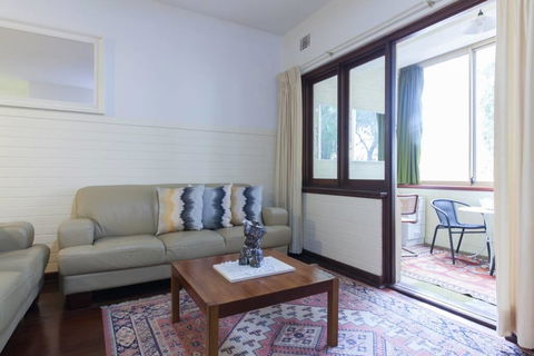 B2 Broadway Abode Close To Swan River, UWA & Hospitals - Accommodation Rockhampton 2