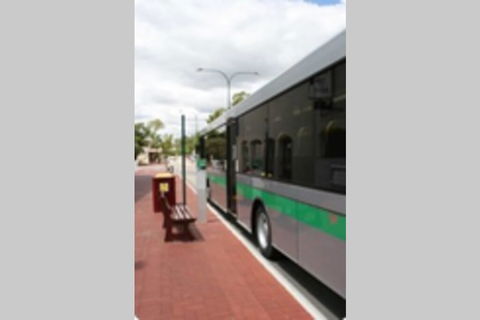 B8 Cafes, Resturants, UWA Close To SCGH - Accommodation Rockhampton 1