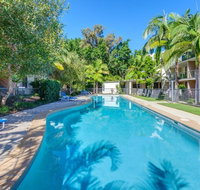 Baden 70 - Rainbow Shores Ground Floor Air Con Overlooking lap pool - Accommodation Rockhampton