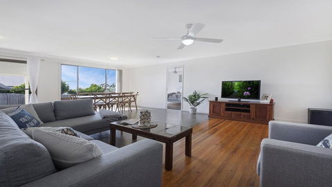 Bailey's Beach House - Accommodation Rockhampton 3