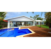 Balyarta 38 - 4 BDRM Canal Home with Pool - Accommodation Rockhampton