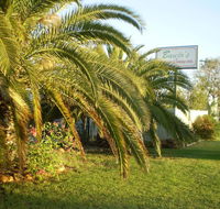 Banjos Overnight And Holiday Units - Accommodation Rockhampton