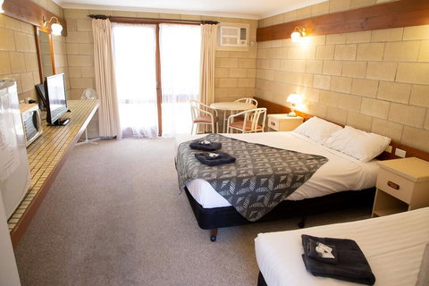 Barham Bridge Motor Inn - Accommodation Rockhampton 3