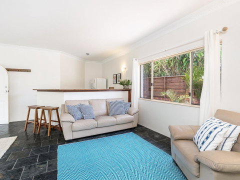 Barneys At Suffolk - Accommodation Rockhampton 3