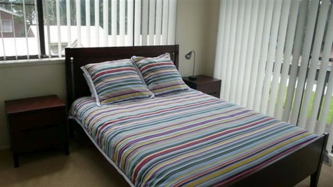 BARRELS AT BOOMERANG - Accommodation Rockhampton 2