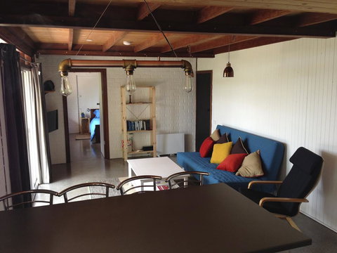 Base BnB - Accommodation Rockhampton 1