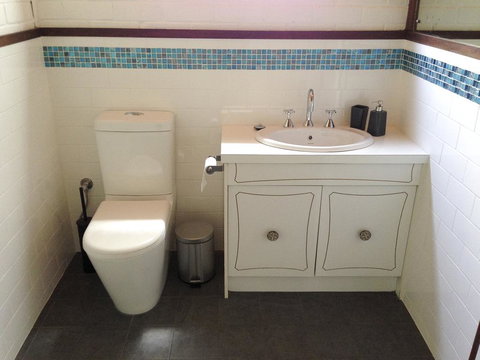 Base BnB - Accommodation Rockhampton 3