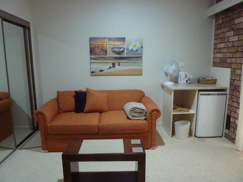 Batemans Bay Manor - Bed And Breakfast - Accommodation Rockhampton 2