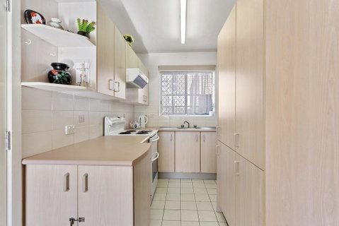 Bay Blue @ Nelson Bay- Just 3 Minutes Walk To Flypoint Beach And 10 Minutes Walk To Little Beach - Accommodation Rockhampton 2