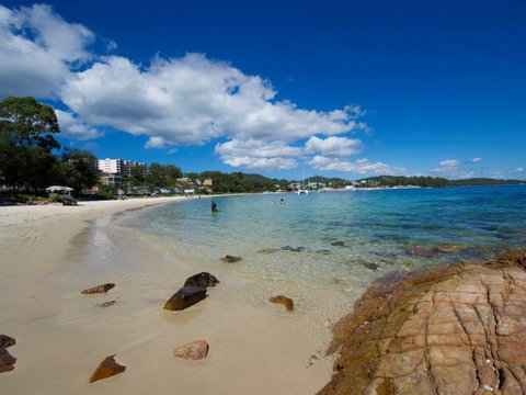 Bay Blue @ Nelson Bay- Just 3 Minutes Walk To Flypoint Beach And 10 Minutes Walk To Little Beach - Accommodation Rockhampton 0