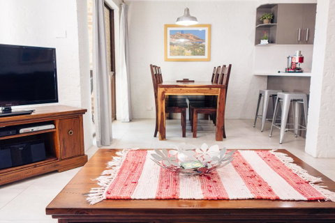 Bay Parklands, Unit 21/2 Gowrie Avenue - Accommodation Rockhampton 1