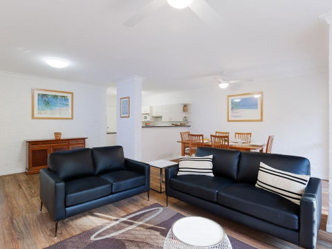Bay Parklands, Unit 50/2 Gowrie Avenue - Accommodation Rockhampton 3