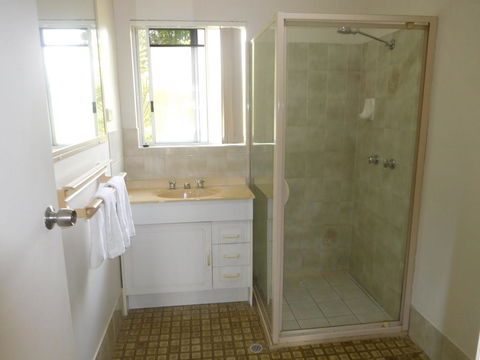 Bayshores Apartment Hervey Bay - Accommodation Rockhampton 3