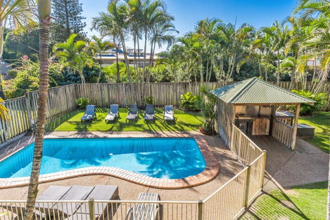 Bayside Court Apartments - Accommodation Rockhampton 1