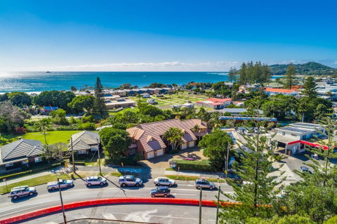 Bayside Court Apartments - Accommodation Rockhampton 3