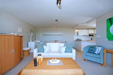 Bayview Apartments, Unit 7/42 Stockton Street - Accommodation Rockhampton 2