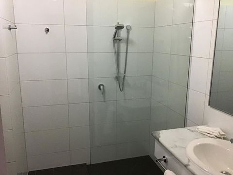 Bayview Motel - Accommodation Rockhampton 1