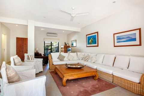Bayvilla 3 @ Belongil Beach - Accommodation Rockhampton 1