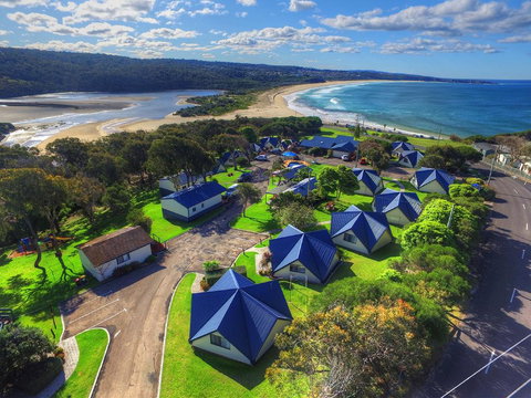 Beach Cabins Merimbula - Accommodation Rockhampton 0
