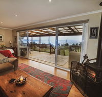 Beach House 'Aisling' - Accommodation Rockhampton