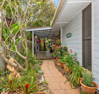 BEACH RETREAT - Accommodation Rockhampton