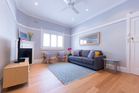 Beach Retreat - Accommodation Rockhampton 0