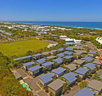 Beach Shacks 1 Casuarina - Accommodation Rockhampton