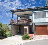 Beach View At One Mile' 8/26 One Mile Close - infinity complex pool  WIFI - Accommodation Rockhampton