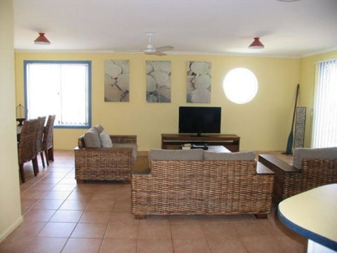 Beaches 1 - Accommodation Rockhampton 3