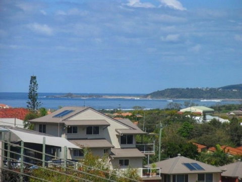 Beaches 1 - Accommodation Rockhampton 0