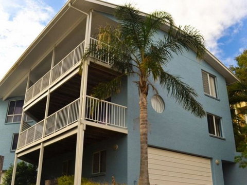 Beaches 1 - Accommodation Rockhampton 2