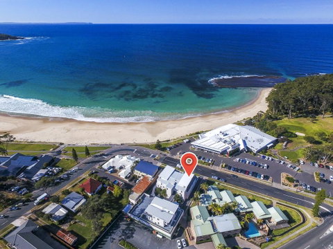 Beachfront Apartment 10 - Accommodation Rockhampton 1