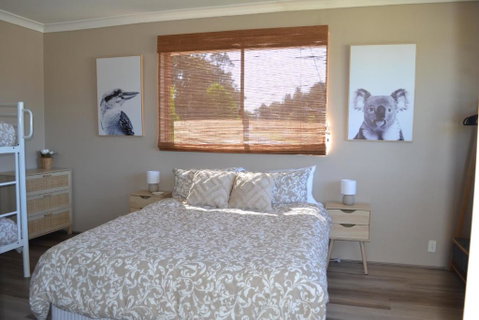 Rio Rita Ocean View Apartments - Accommodation Rockhampton 0