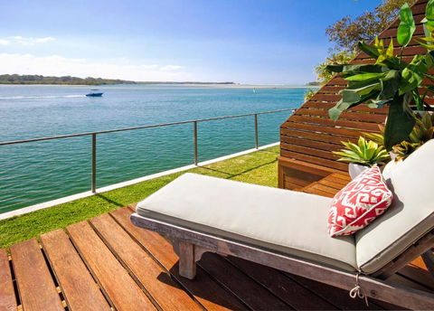 Riverfront Apartment, Perfect Location - Accommodation Rockhampton 2