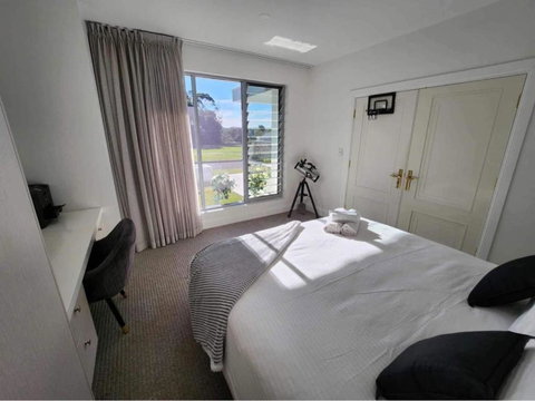 Red Sands Retreat - Accommodation Rockhampton 3