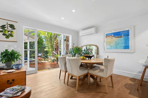 Reed Cottage - Accommodation Rockhampton 1