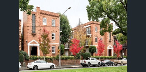 Regents Gate 53 - Accommodation Rockhampton 2