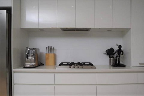 Relax At 36 - Accommodation Rockhampton 2