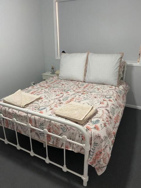 Relax On Ross - Accommodation Rockhampton 2
