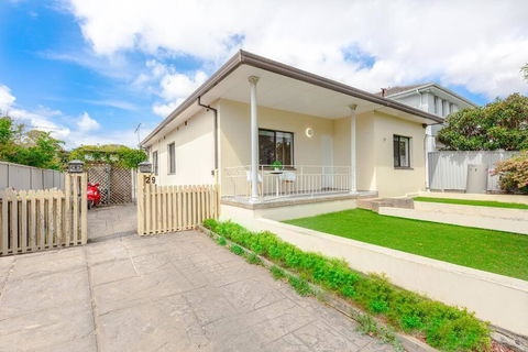 Renovated Vocation Home In Concord - Accommodation Rockhampton 0