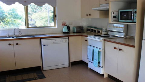 Rest At The Nest On Booner - Accommodation Rockhampton 3