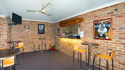 Rest Point Motor Inn - Accommodation Rockhampton 2