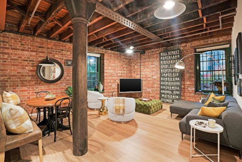 Retro Meets Industrial At Heritage Bond Store - Accommodation Rockhampton 0