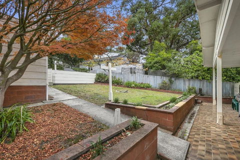 Retro Retreat - Accommodation Rockhampton 3