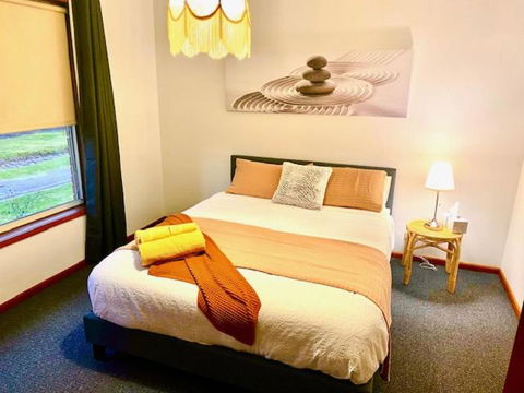 Retro Riverside Redan, Ballarat - Accommodation Rockhampton 1