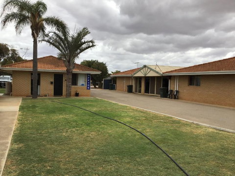 Rhodeside Lodge - Accommodation Rockhampton 0