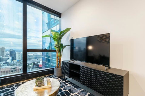 Ritzy Apartment In Iconic Australia 108 With Views - Accommodation Rockhampton 3