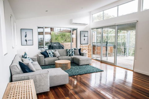 River House - Wildlife At Your Doorstep - Accommodation Rockhampton 2
