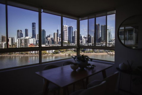 Riverfront Residences New Farm - Accommodation Rockhampton 2